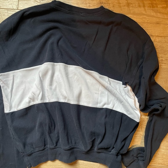 Brandy Melville - Los Angeles Sweatshirt - Picture 4 of 6